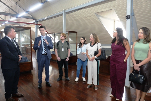 Leia mais sobre o artigo Justiça Federal faz inspeção judicial no Museu do Homem do Sambaqui, no Colégio Catarinense (09/04/2025)