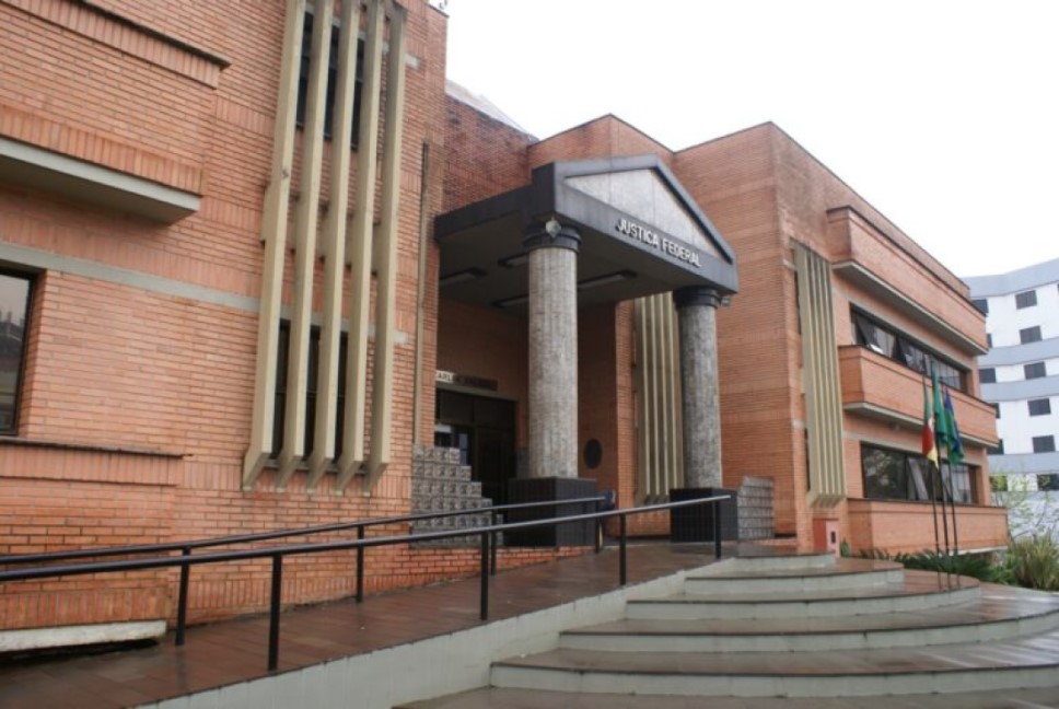 No momento, você está visualizando Homem é condenado por tentativa de homicídio em Passo Fundo (08/04/2025)