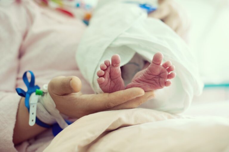 Leia mais sobre o artigo Segurada consegue prorrogação do salário-maternidade em virtude de internação do bebê após parto prematuro (29/05/2025)