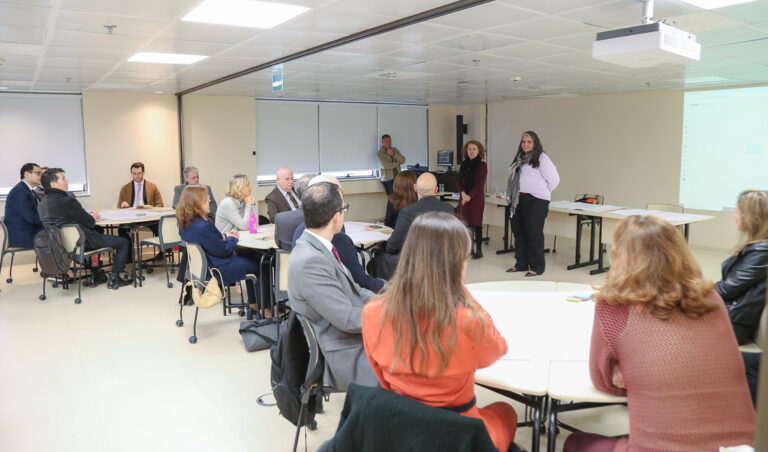 Leia mais sobre o artigo Magistrados do TRF4 e do TJRS debatem o futuro da educação judicial em ciclo de oficinas (15/08/2025)