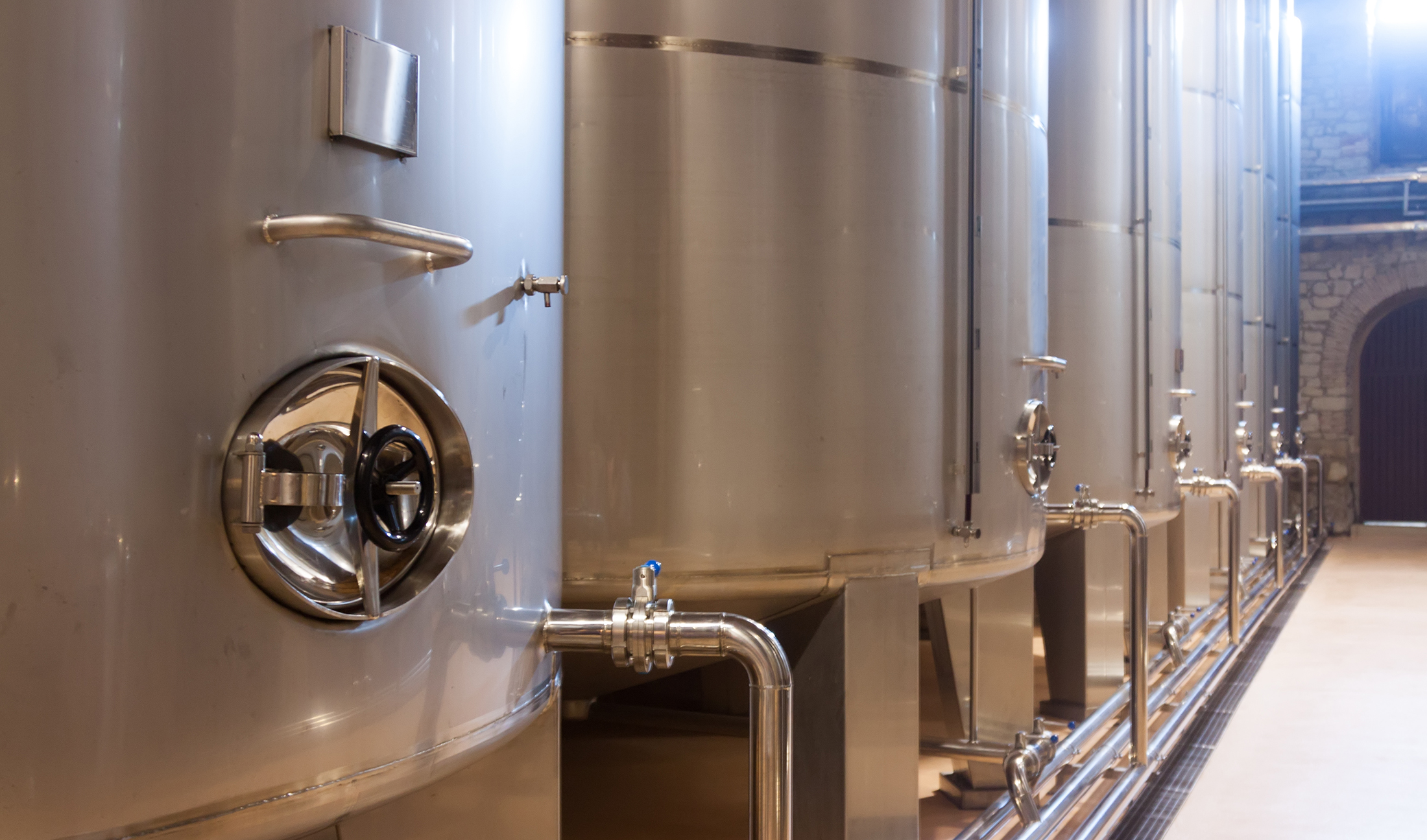 No momento, você está visualizando Vinícola deverá ressarcir ao INSS valores de pensão por morte em decorrência de acidente de trabalho (14/08/2025)