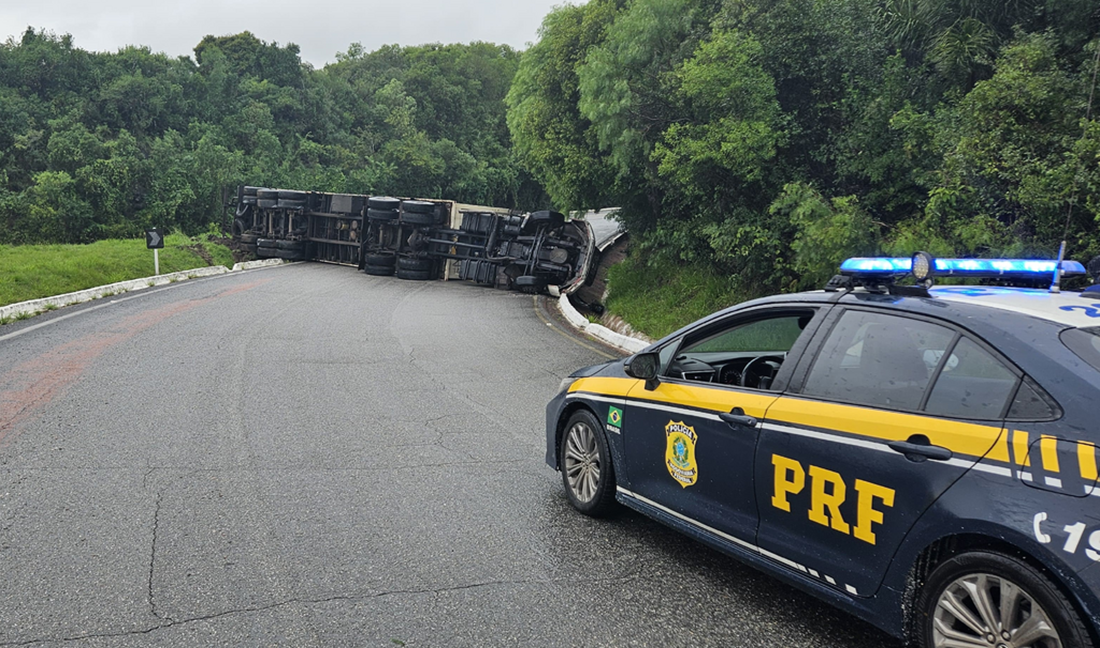 No momento, você está visualizando Transportadoras serão indenizadas pelo DNIT por danos materiais em decorrência de acidente na BR 392 (07/08/2025)
