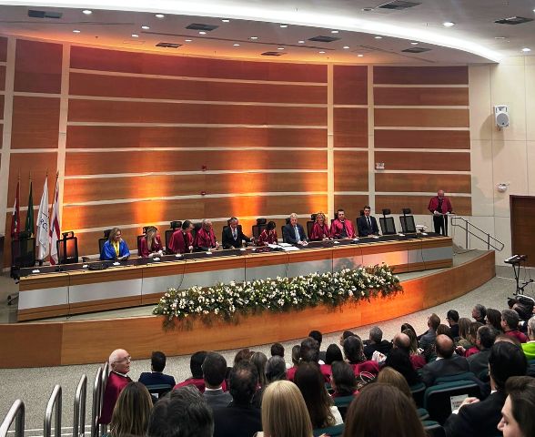 Leia mais sobre o artigo Acalej dá posse à desembargadora Ana Blasi e faz homenagem à juiza Erika Reupke (25/09/2025)