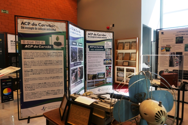 Leia mais sobre o artigo JFSC participa da exposição Primavera dos Museus com destaque para a ACP do Carvão (25/09/2025)