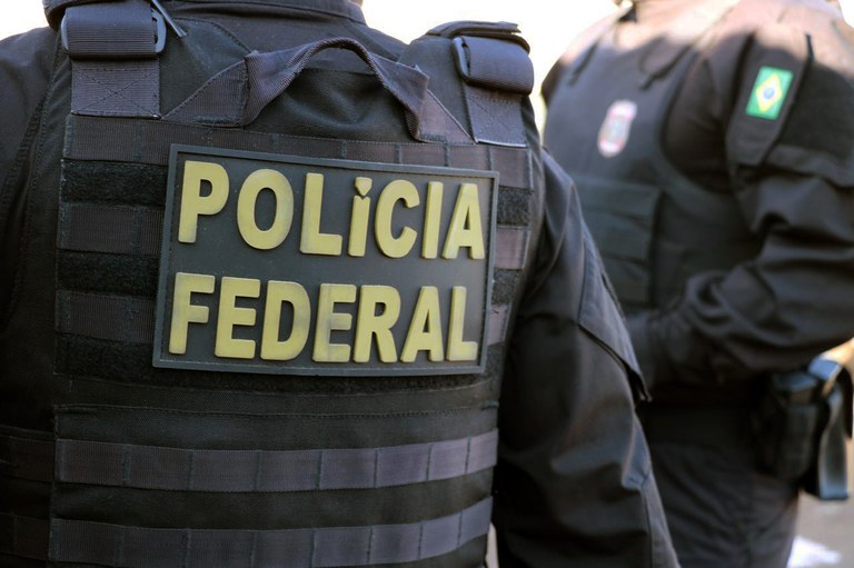Leia mais sobre o artigo Nova fase da Operação Mafiusi cumpre 15 ordens judiciais da 23.ª Vara Federal de Curitiba  (16/10/2025)