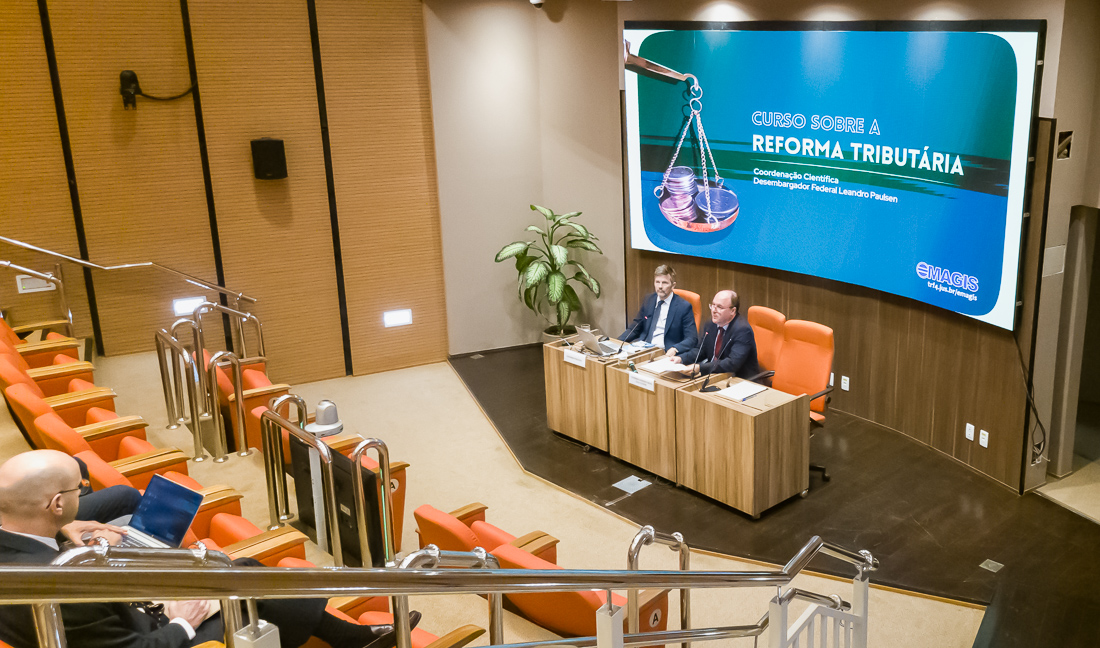 No momento, você está visualizando TRF4 realiza curso sobre a Reforma Tributária para magistrados e servidores da 4ª Região (04/11/2025)