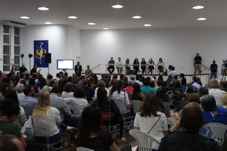 Leia mais sobre o artigo Sistema de esgoto do Litoral Norte é debatido em audiência pública (17/12/2025)