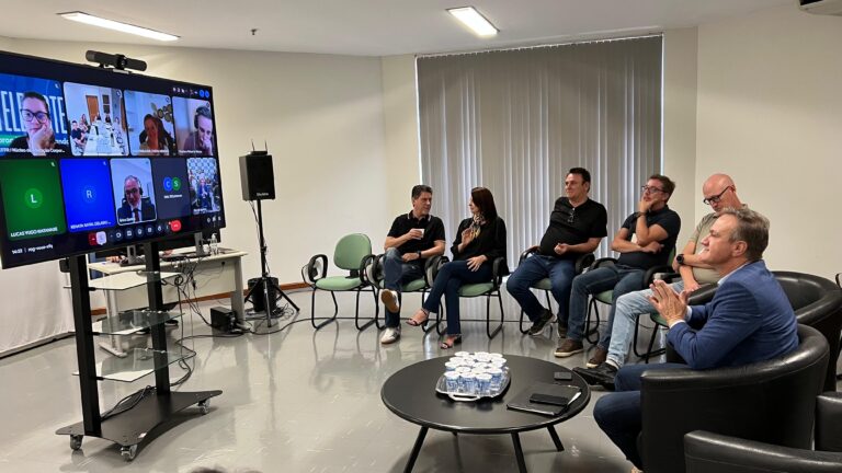 Leia mais sobre o artigo Primeiro encontro com servidores em teletrabalho abre diálogos sobre cultura de pertencimento (03/02/2026)