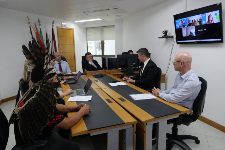 Leia mais sobre o artigo Audiência define termo de início do prazo para providências de construção da Casa de Passagem de Florianópolis (20/03/2026)