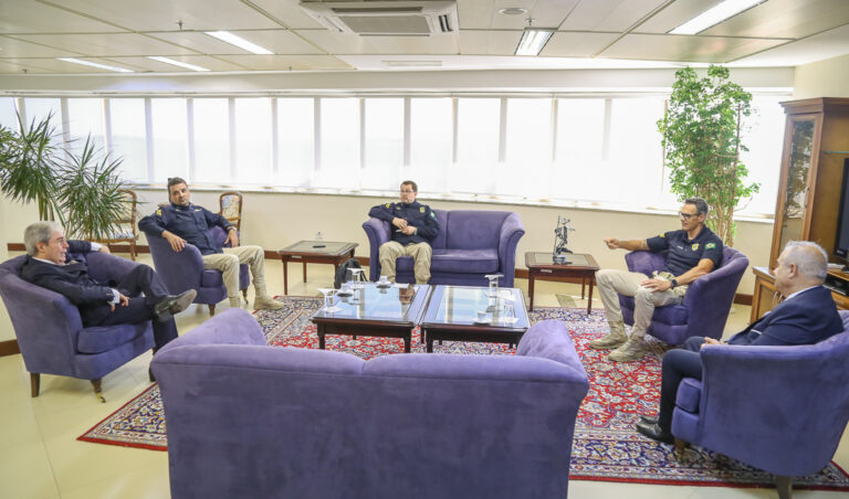 Leia mais sobre o artigo Presidente do TRF4 recebe superintendente da Polícia Rodoviária Federal no RS (04/03/2026)