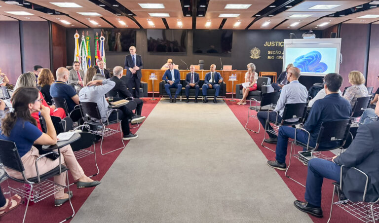 Leia mais sobre o artigo Servidores do CJF ministram curso para alinhar gestão orçamentária da Justiça Federal (19/03/2026)