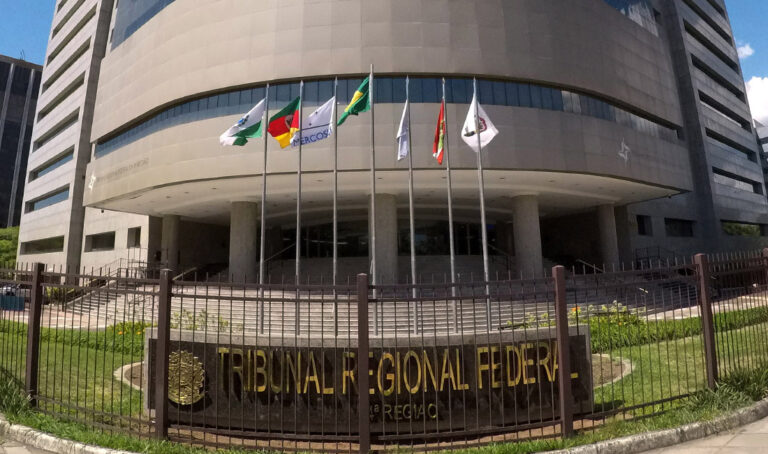 Leia mais sobre o artigo TRF4 disponibiliza mais de R$ 329 milhões em RPVs autuadas em fevereiro de 2026 (30/03/2026)