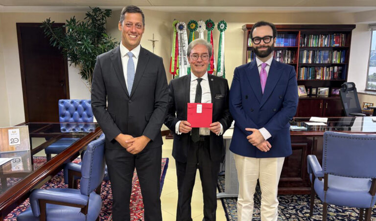Leia mais sobre o artigo Presidente recebe consultores do Instituto Innovare (20/04/2026)