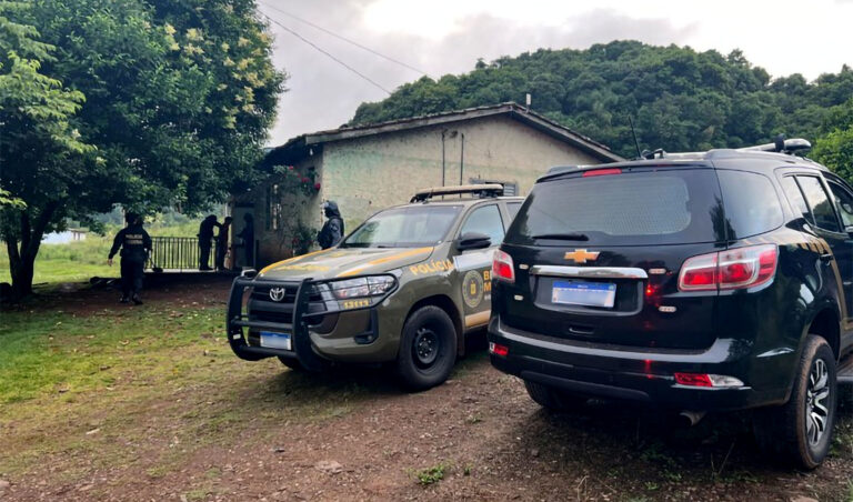 Leia mais sobre o artigo Três homens são condenados por porte ilegal de armas de fogo e por efetuar disparos na TI Carreteiro (28/04/2026)