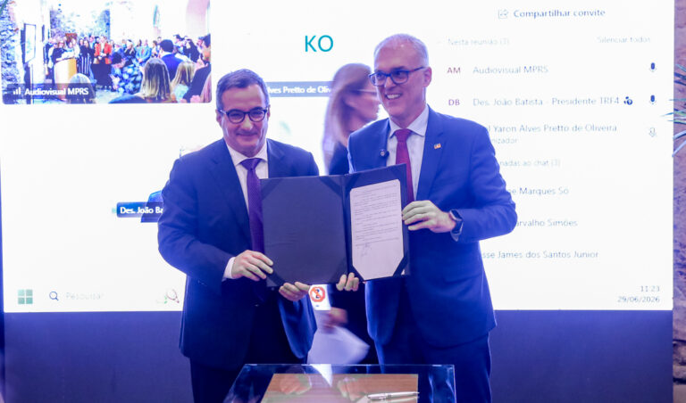 Leia mais sobre o artigo TRF4 renova cooperação com o Ministério Público do RS para uso do SEI (30/06/2026)