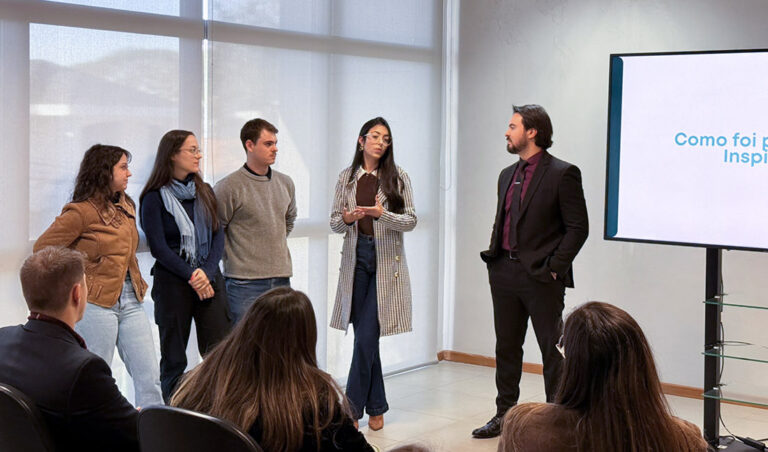 Leia mais sobre o artigo Projeto “Inspiração” é apresentado a consultora do Prêmio Innovare (02/07/2026)