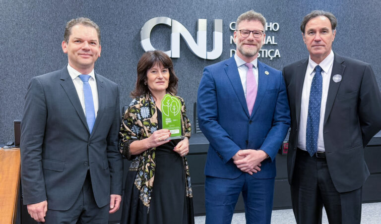 Leia mais sobre o artigo Justiça Federal da 4ª Região vence prêmio do CNJ de prestação jurisdicional na área ambiental (17/08/2026)