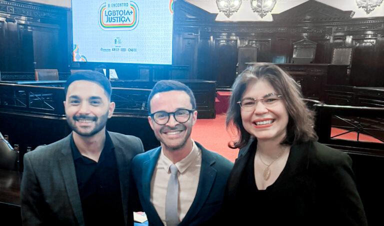 Leia mais sobre o artigo GTDH e Ouvidoria da Mulher e da Antidiscriminação participam do II Encontro Direito LGBTQIA+ e Justiça (28/08/2026)