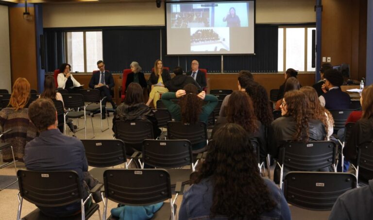 Leia mais sobre o artigo Encontro apresenta carreiras do Sistema de Justiça Federal a estagiários de Direito (30/09/2026)
